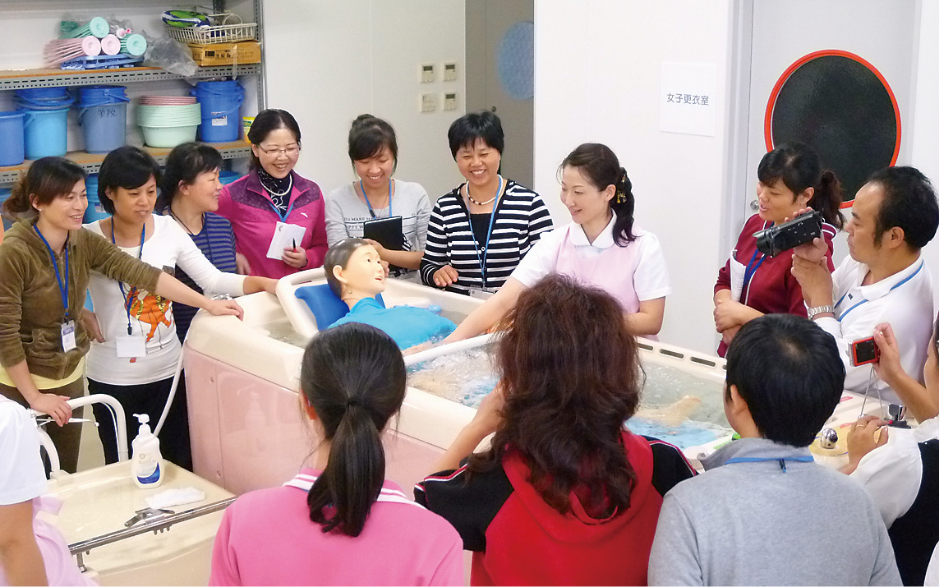 JICAの支援による介護教員等の養成