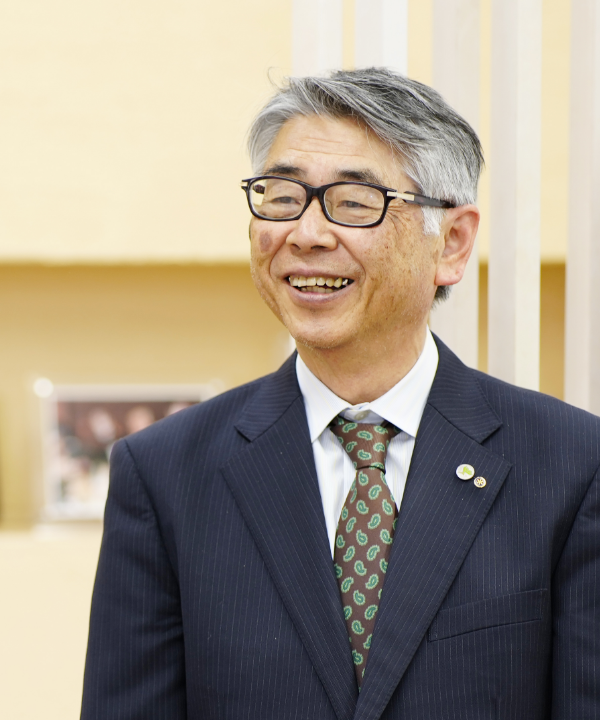 理事長　神﨑晋